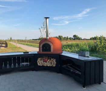 Grote pizza oven