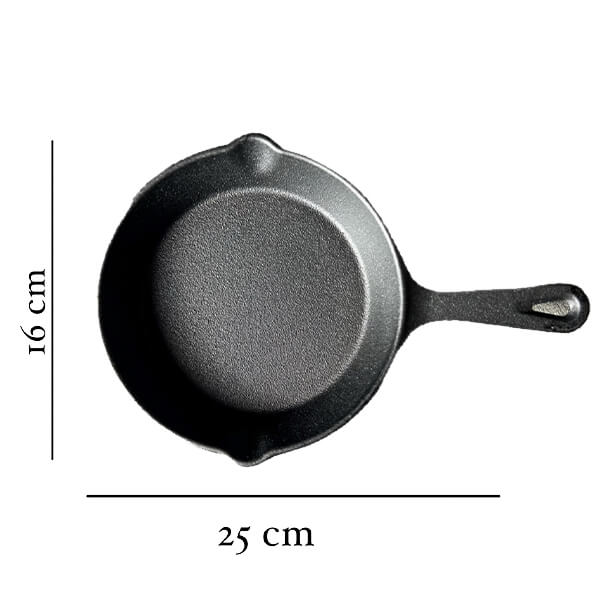 Gietijzeren pan klein 16cm